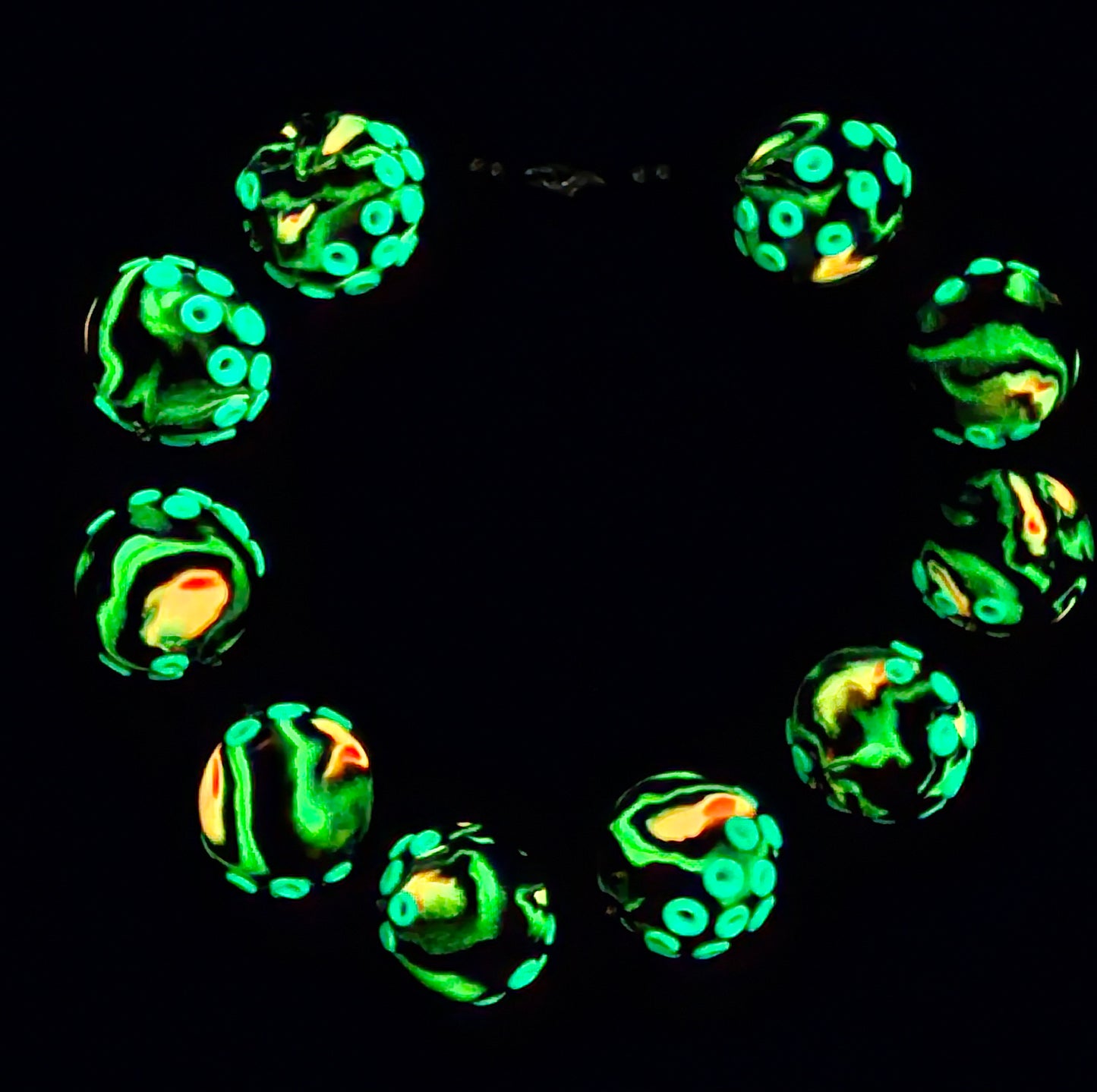 Blue-Ringed Radioactive Chunky Bead Choker