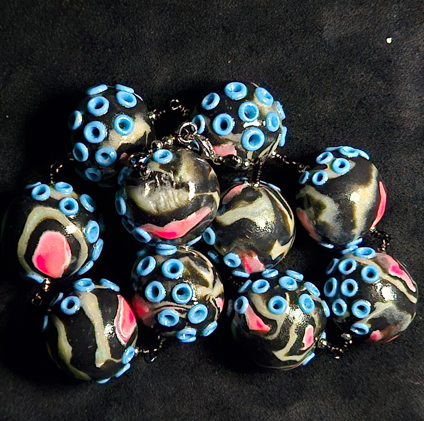 Blue-Ringed Radioactive Chunky Bead Choker