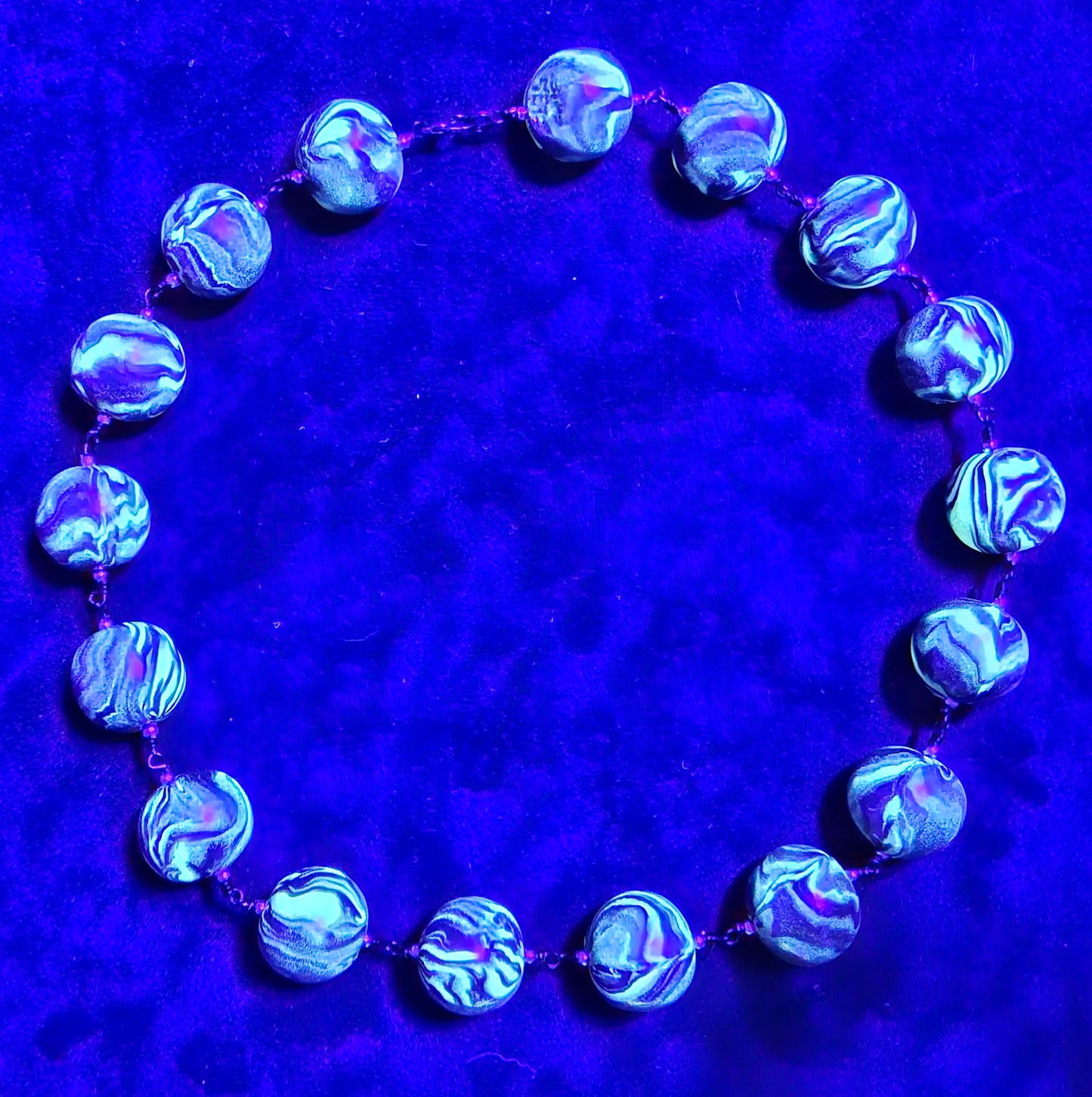 Smoke Glow Medium Bead Necklace